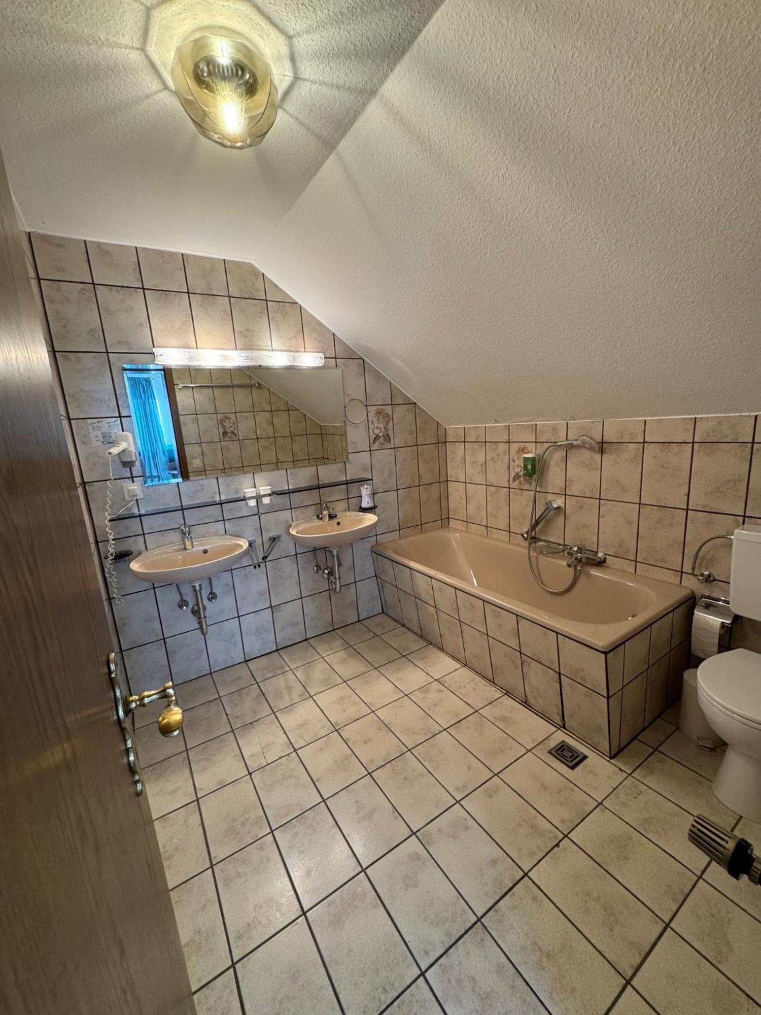 Hotel Zur Muehle Iserlohn Zimmer foto