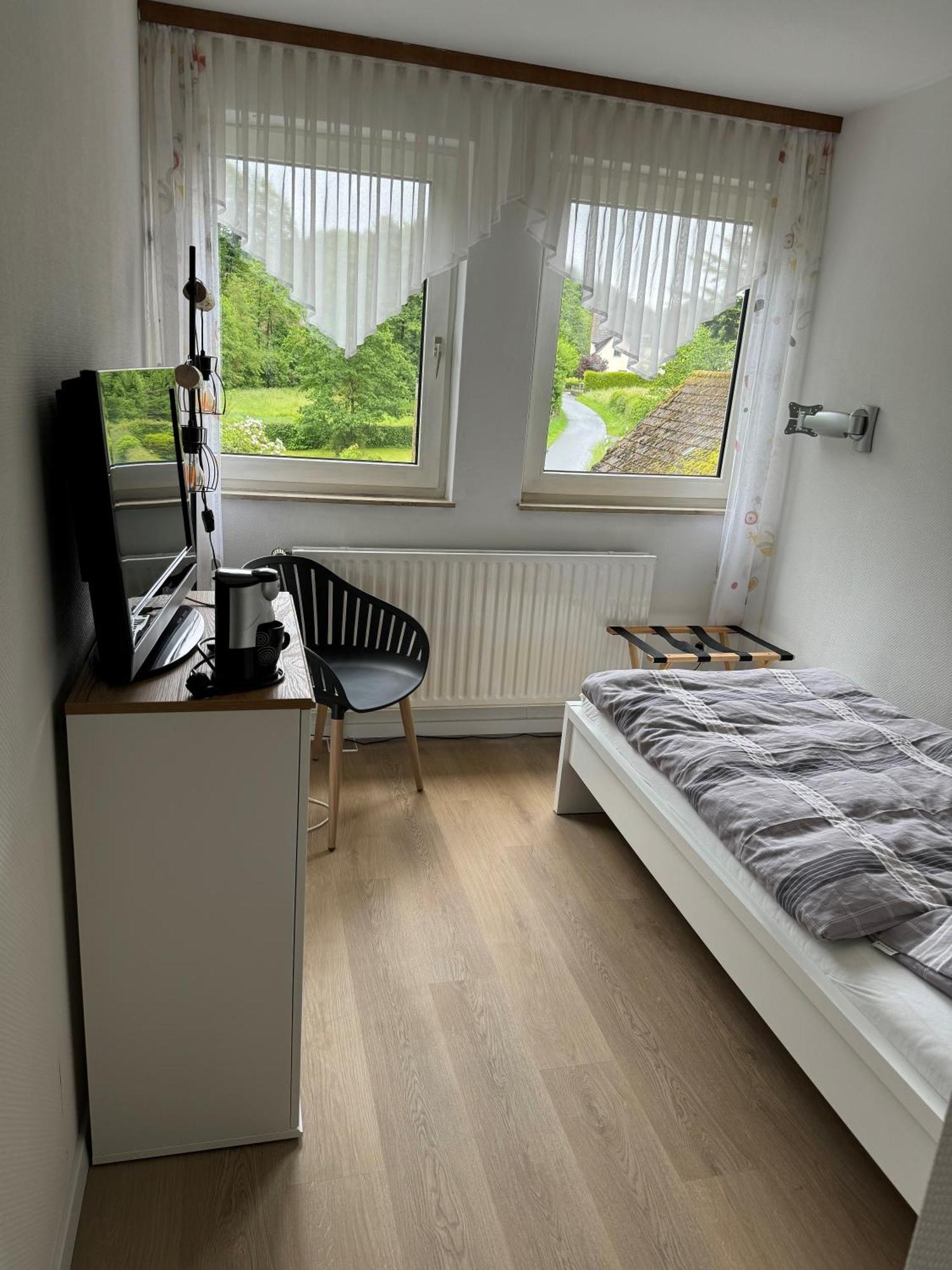 Hotel Zur Muehle Iserlohn Zimmer foto